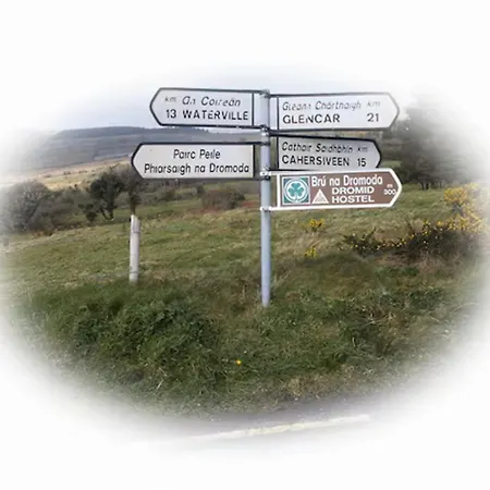 ホステル Bru Na Dromoda/dromid Killeenleagh Bridge